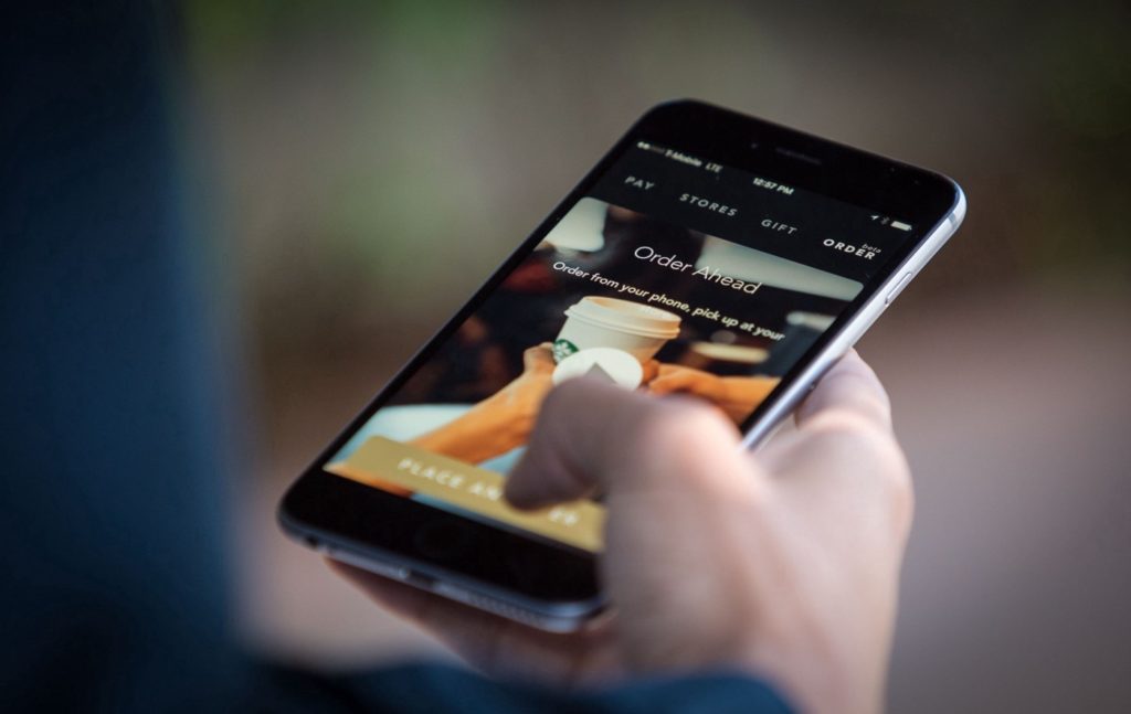 Order Ahead Starbucks Usare una soluzione digitale è il miglior modo per rispondere alle esigenze del tuo cliente